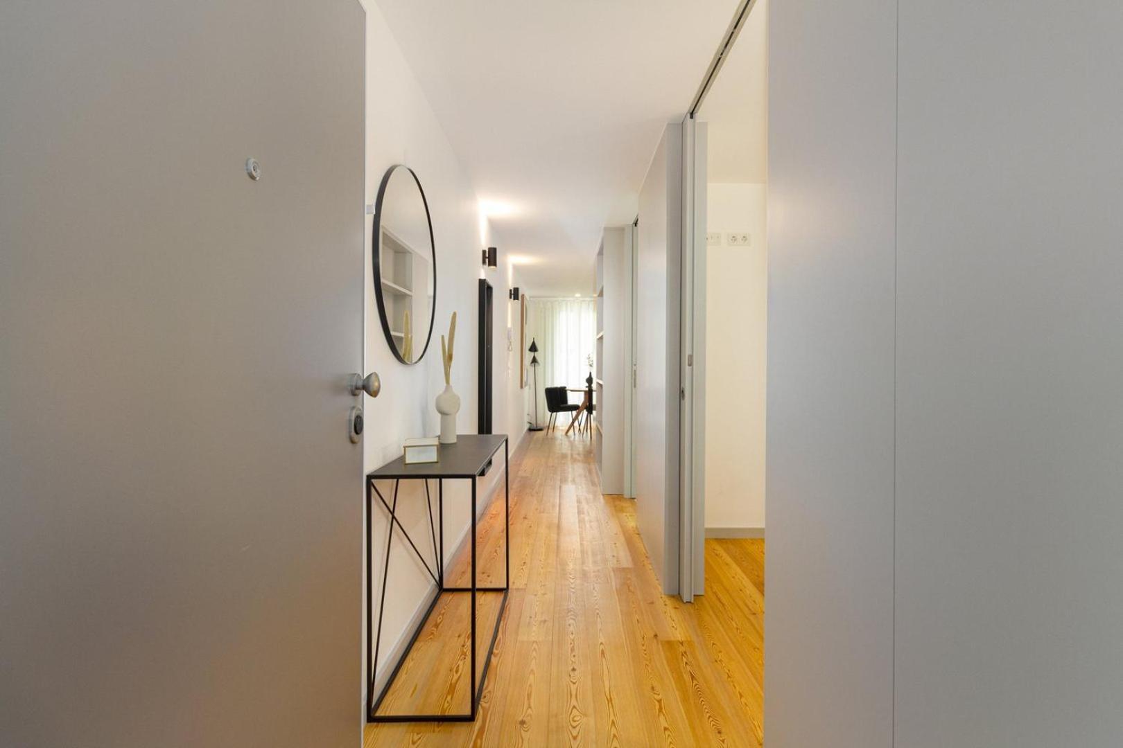 Guestready - Cozy Vitoria Apartment Порту Экстерьер фото