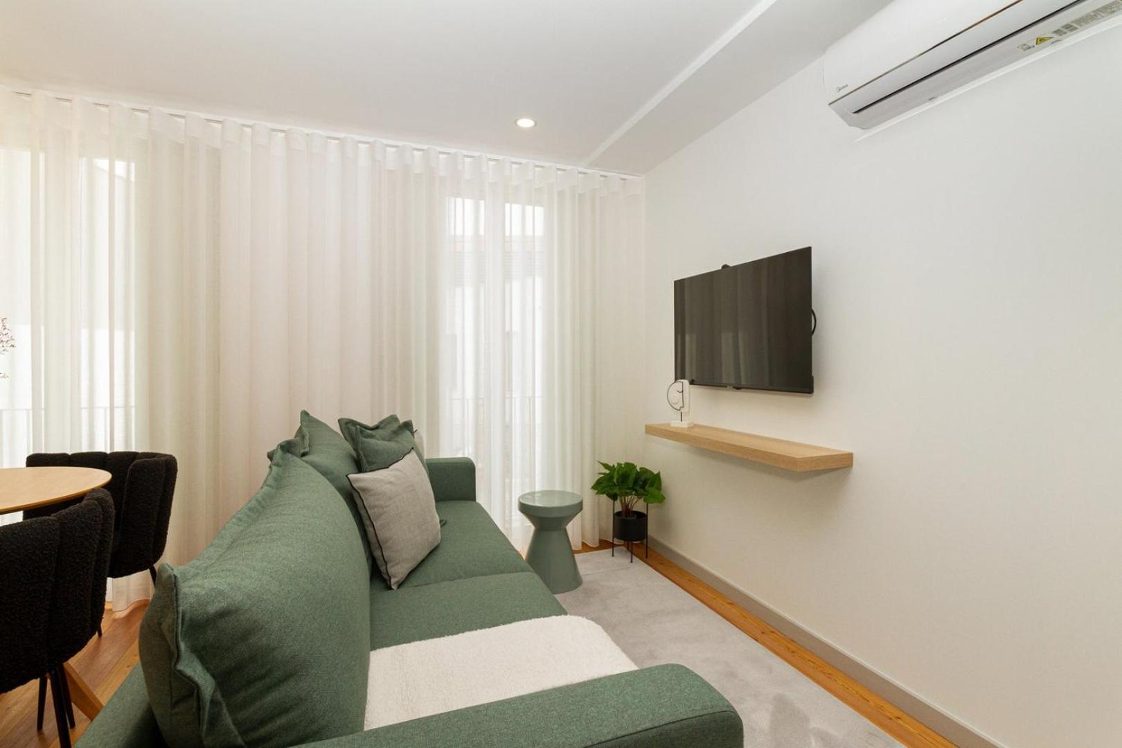Guestready - Cozy Vitoria Apartment Порту Экстерьер фото